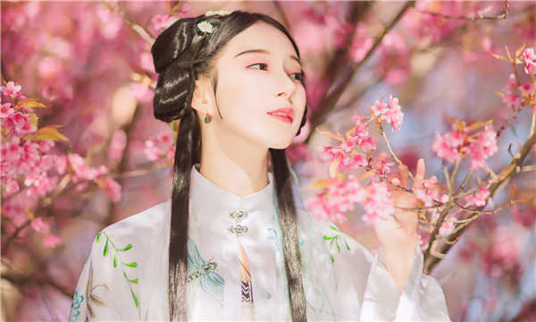 东西湖供卵试管婴儿：助您实现家庭梦想的科学方案